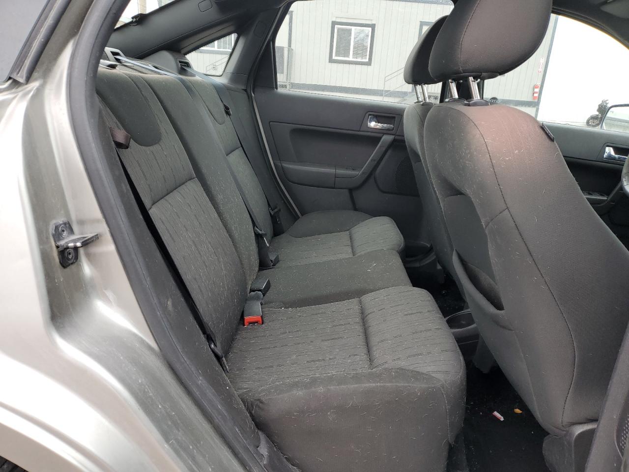 2008 Ford Focus - Image 10