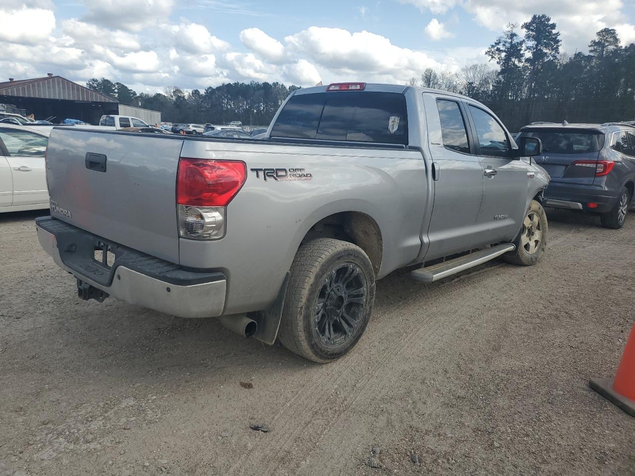 2007 Toyota Tundra - Image 3