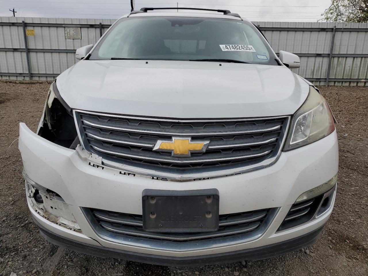 2017 Chevrolet Traverse - Image 5