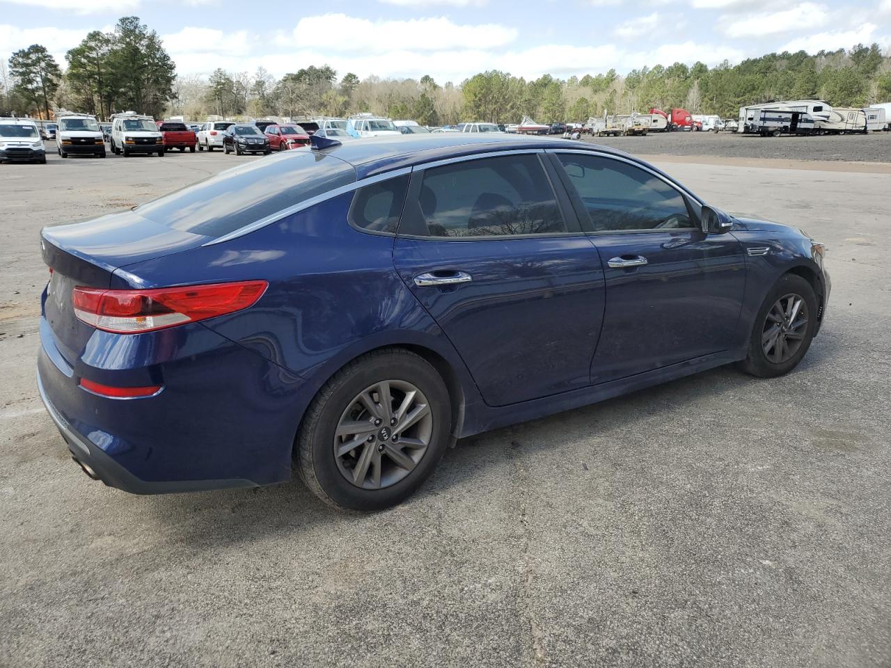 2020 Kia Optima - Image 3