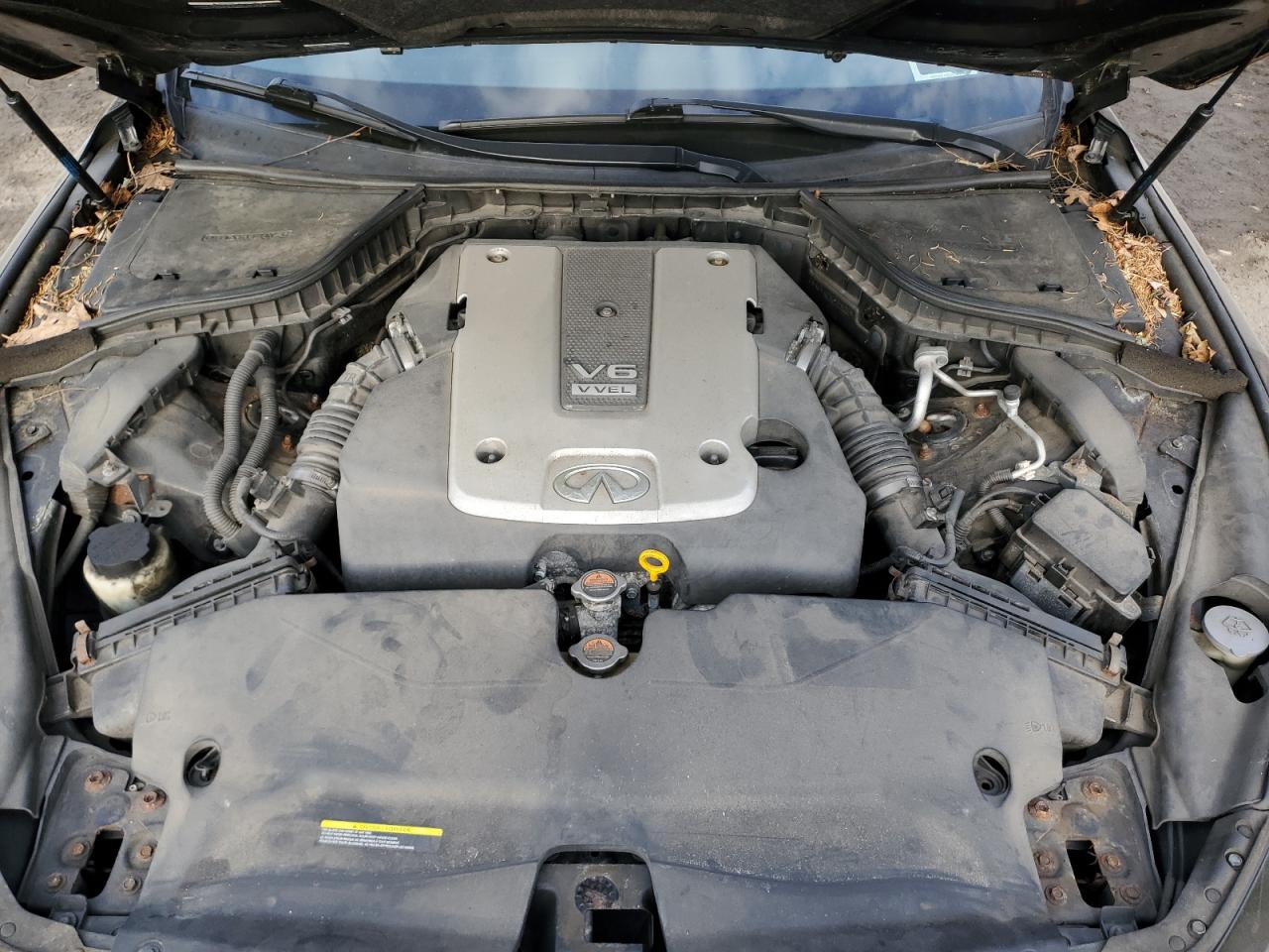 2014 Infiniti Q50 - Image 11
