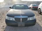 2001 Lincoln Town Car Signature იყიდება San Antonio-ში, TX - Rear End