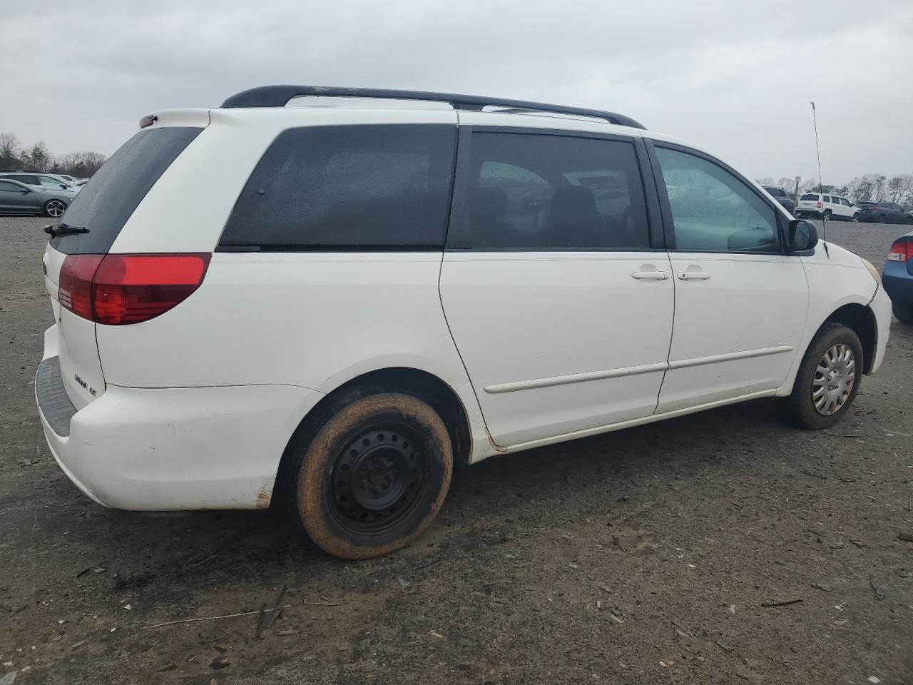 2005 Toyota Sienna - Image 3