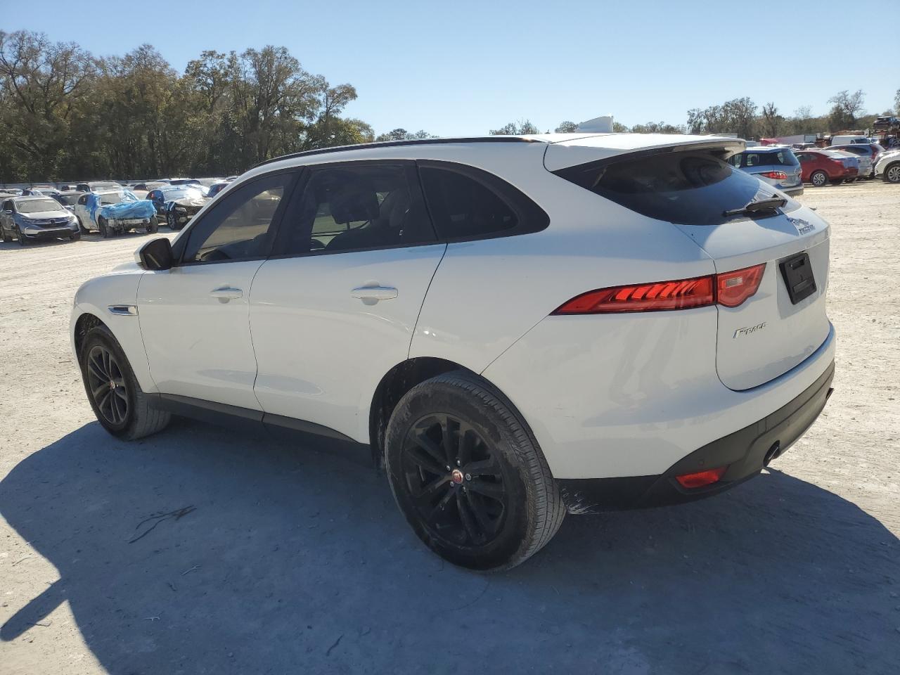 2018 Jaguar F-Pace - Image 2