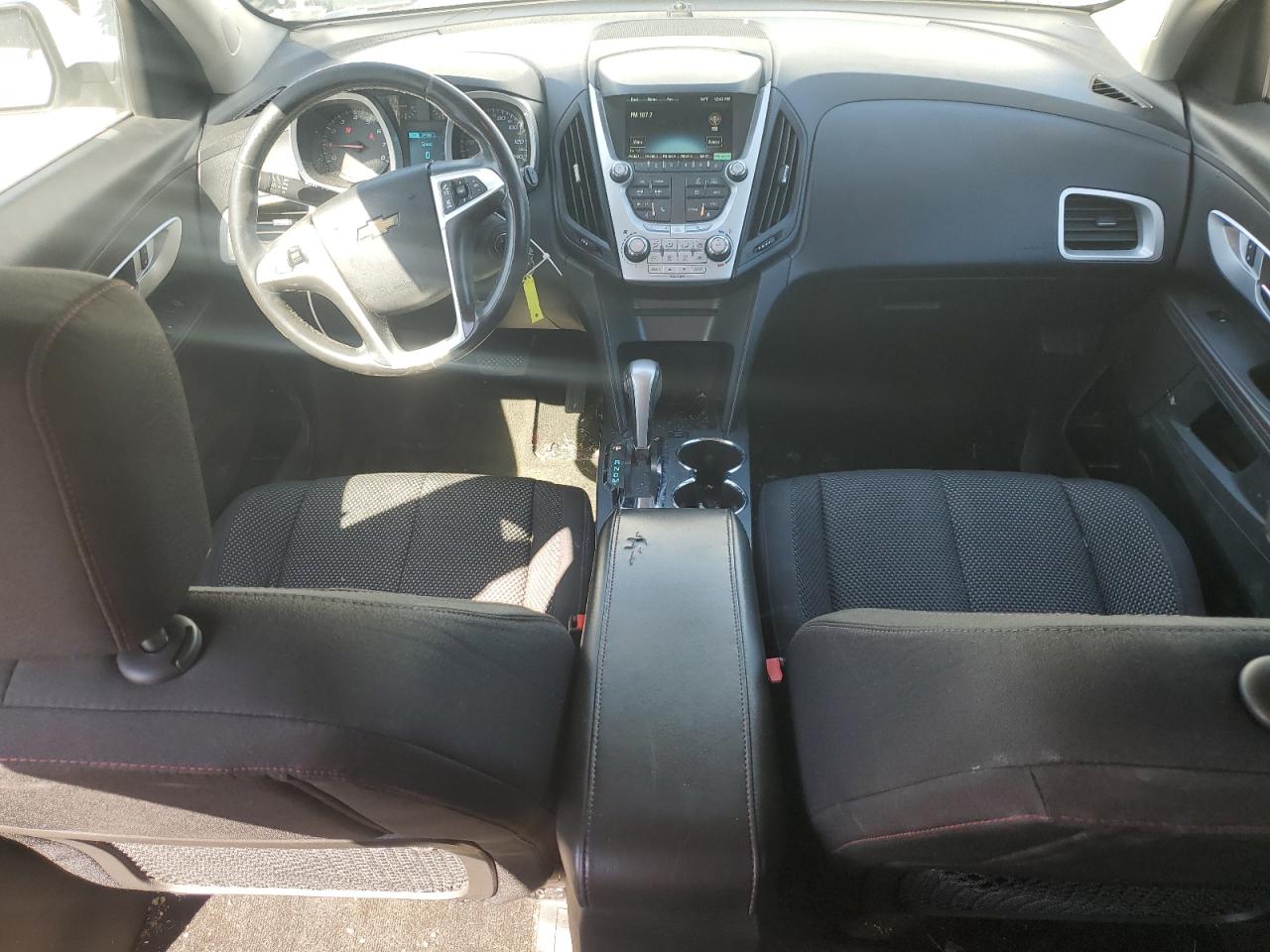 2015 Chevrolet Equinox - Image 8