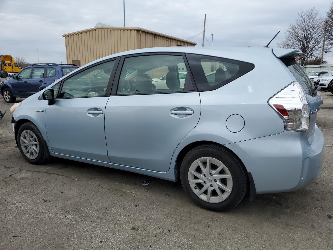 2012 Toyota Prius - Image 2