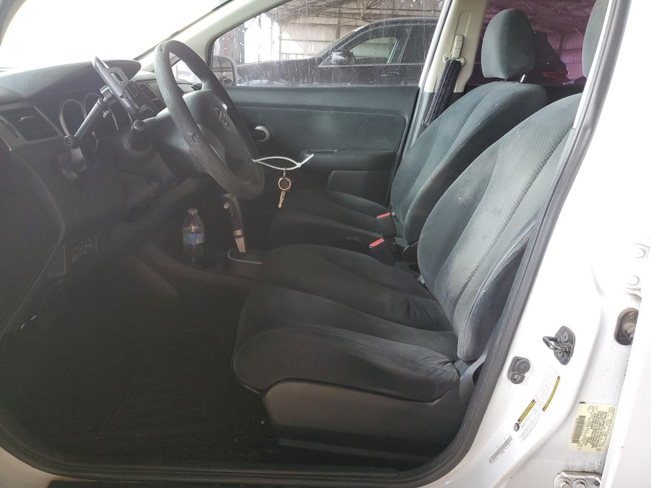 2011 Nissan Versa - Image 7
