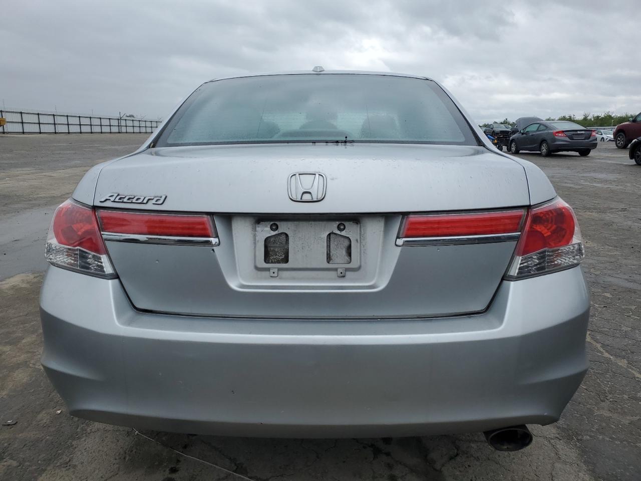 2011 Honda Accord - Image 6