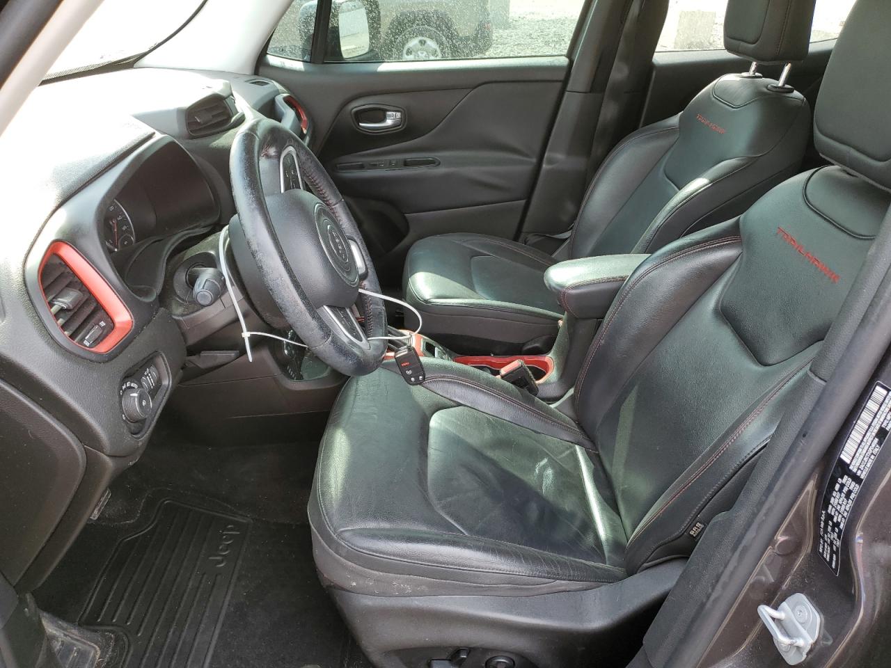 2016 Jeep Renegade - Image 7