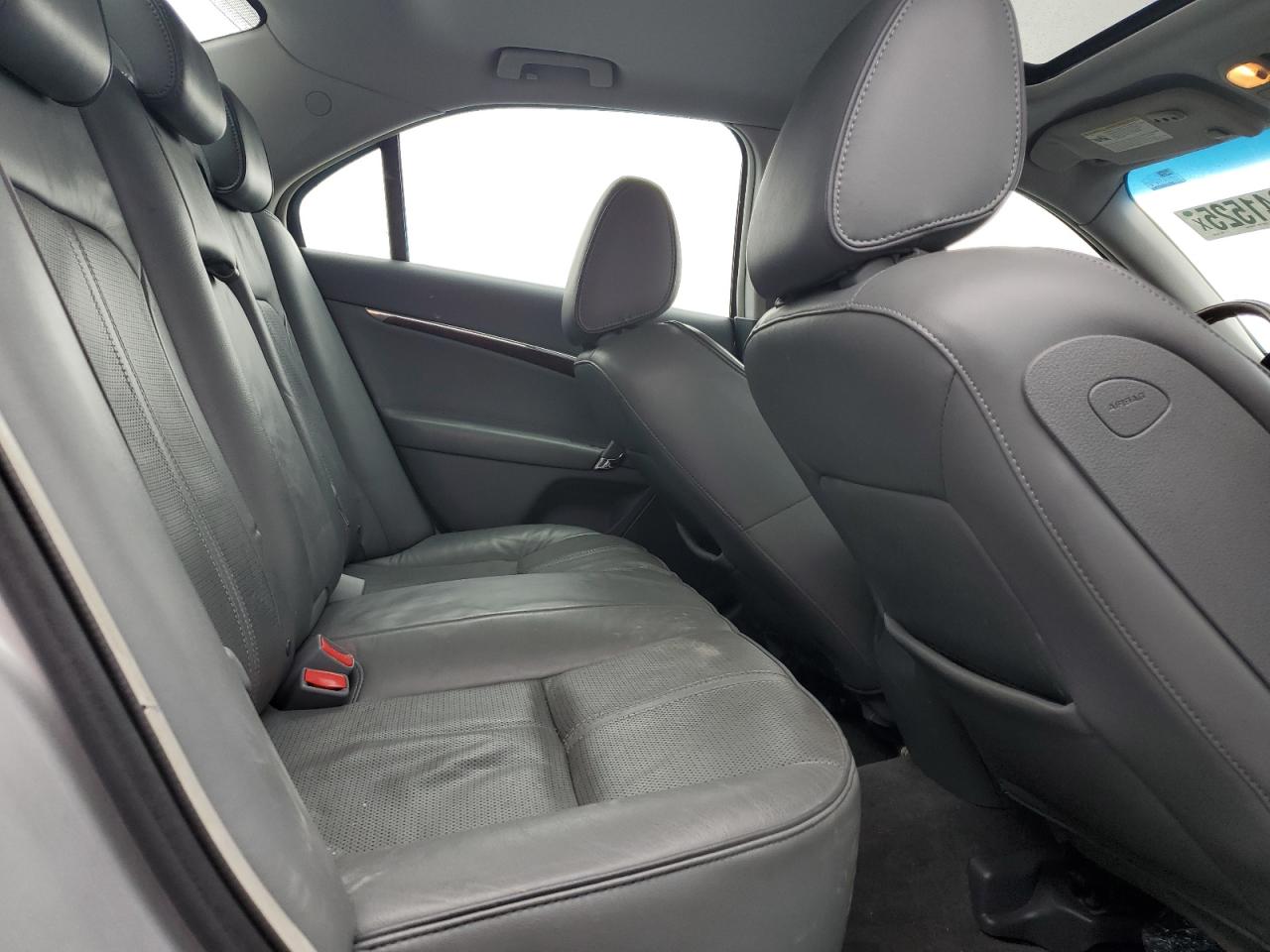 2010 Lincoln MKZ - Image 10