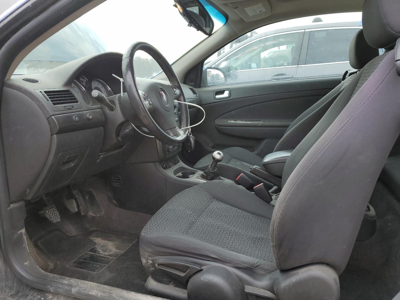 2009 Pontiac G5 - Image 7