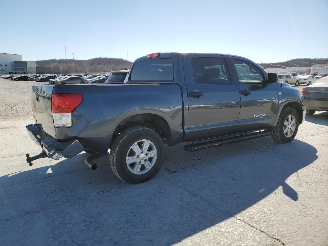 2010 Toyota Tundra - Image 3