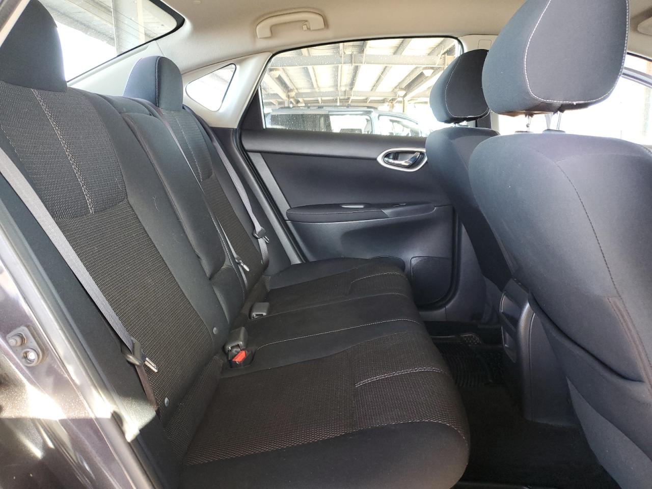 2014 Nissan Sentra - Image 10