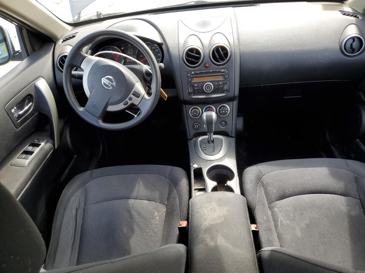 2011 Nissan Rogue - Image 8