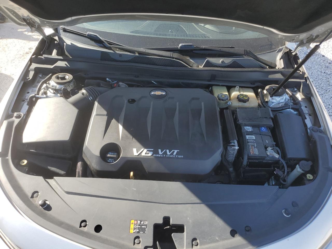 2015 Chevrolet Impala - Image 11