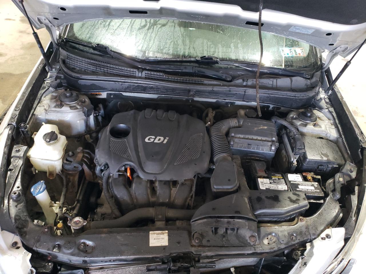 2014 Hyundai Sonata - Image 11