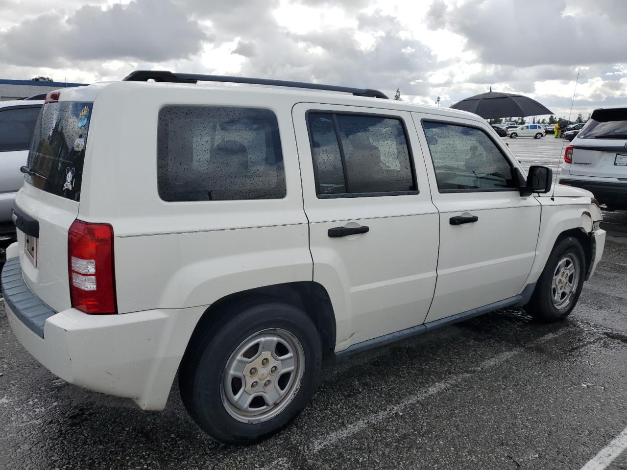 2008 Jeep Liberty (Patriot) - Image 3