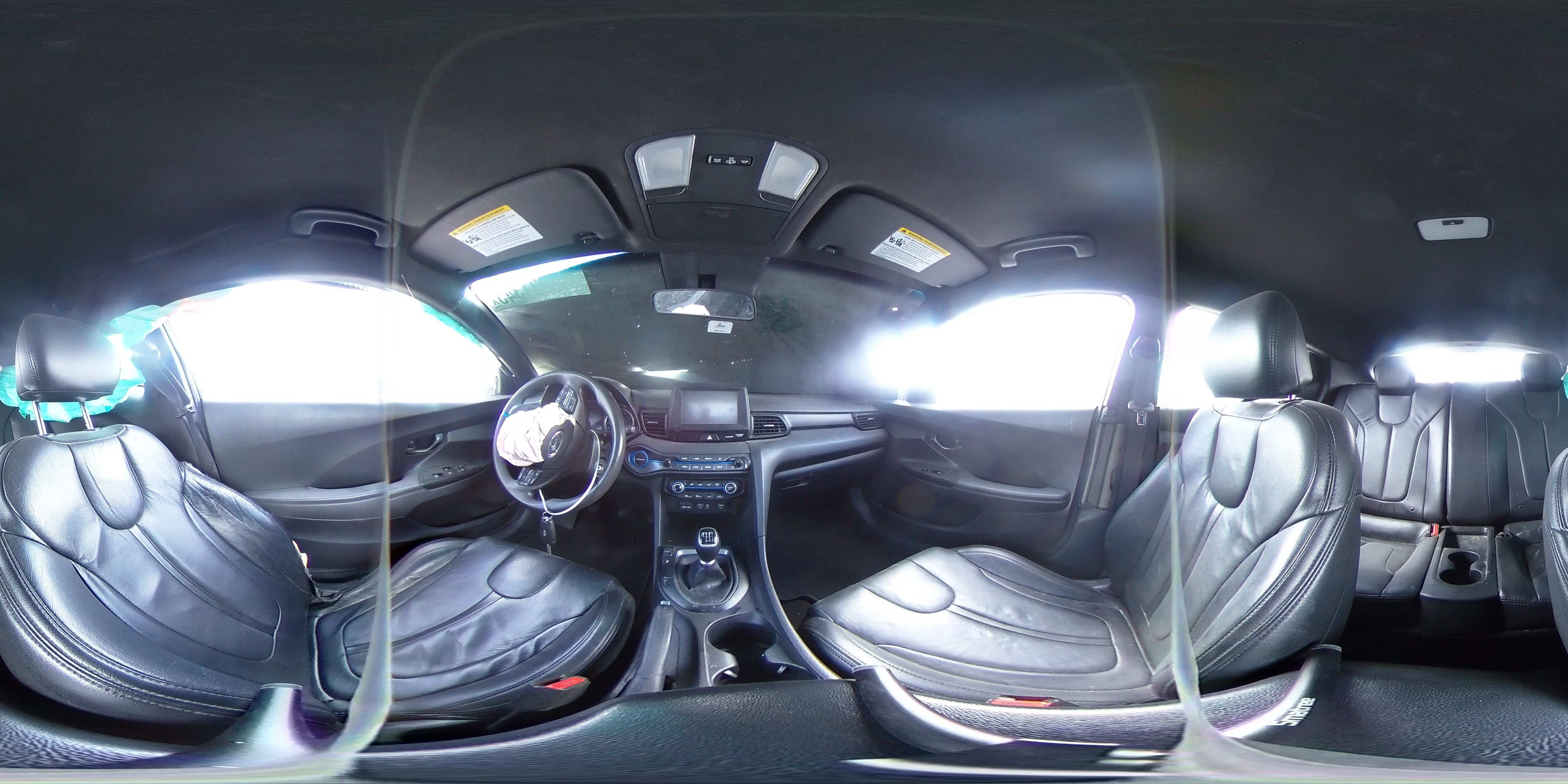 2019 Hyundai Veloster - Image 12