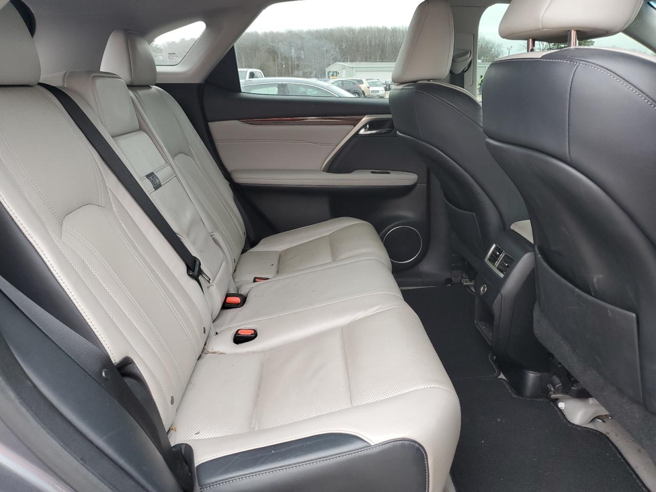 2017 Lexus RX - Image 11
