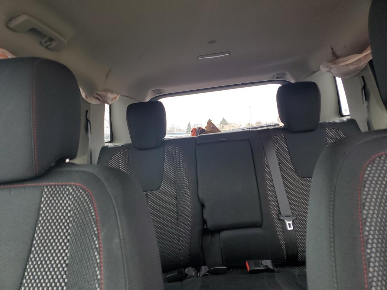 2015 GMC Terrain - Image 10