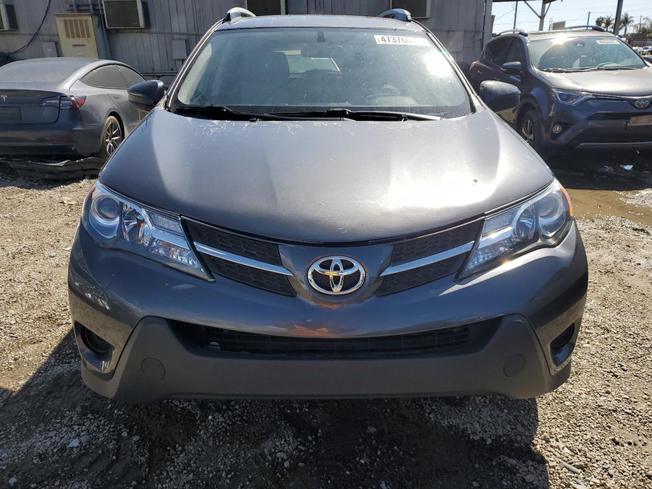 2015 Toyota RAV 4 - Image 5