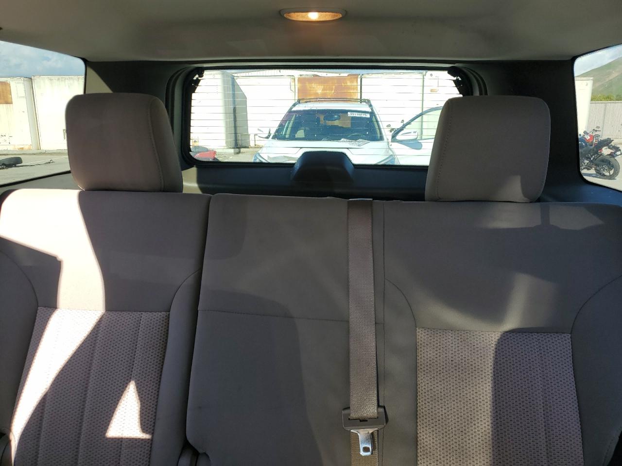 2010 Jeep Liberty (North America) - Image 10