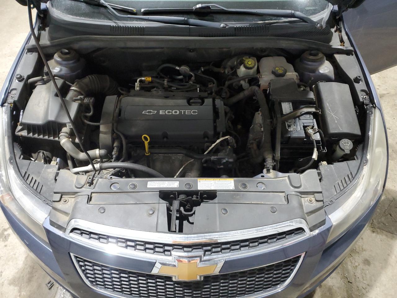 2013 Chevrolet Cruze - Image 11