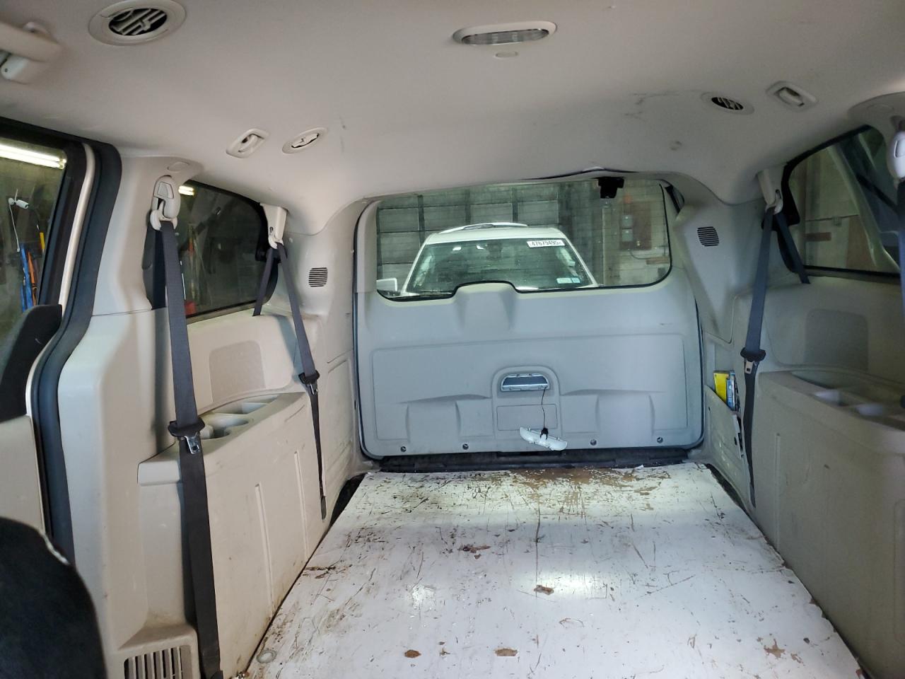 2013 Dodge Caravan - Image 10