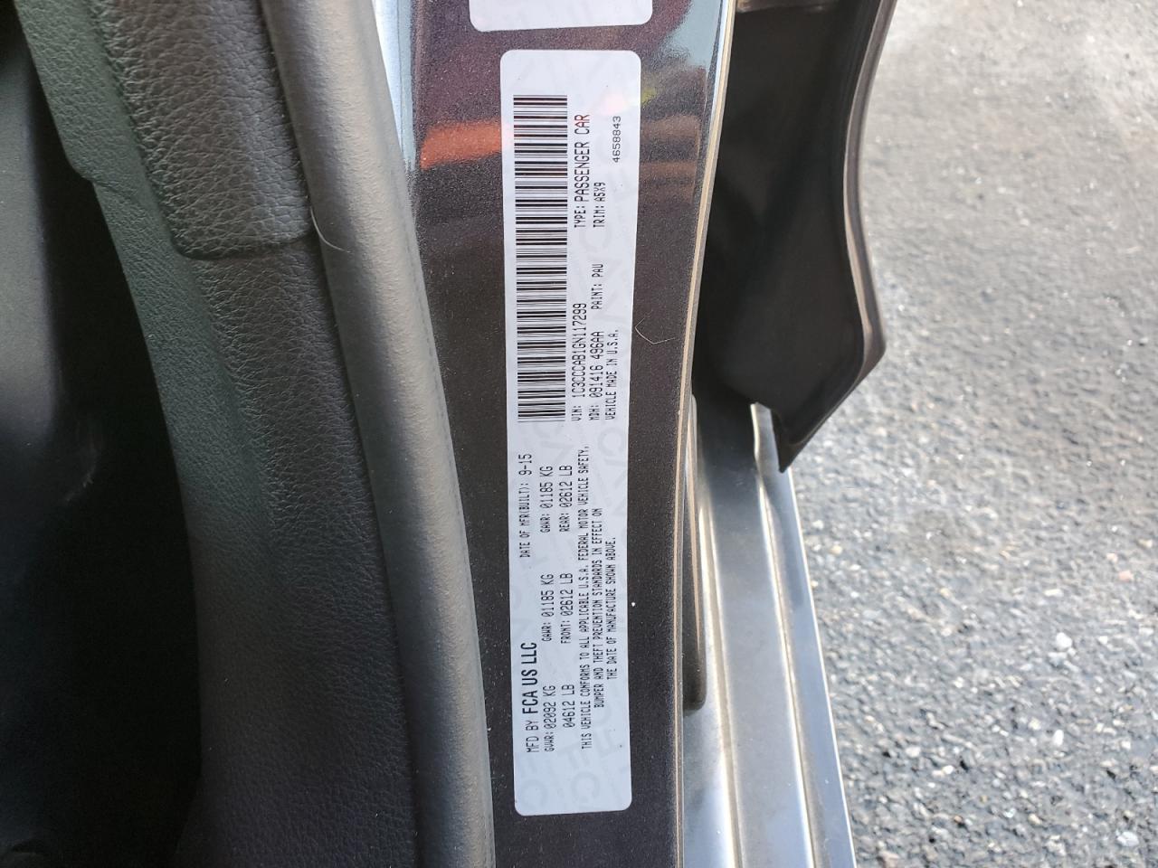 2016 Chrysler 200 - Image 12
