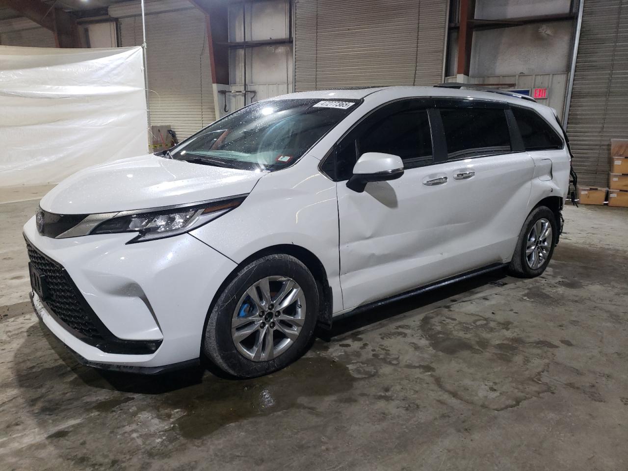 2023 Toyota Sienna Limited იყიდება North Billerica-ში, MA - Rear End
