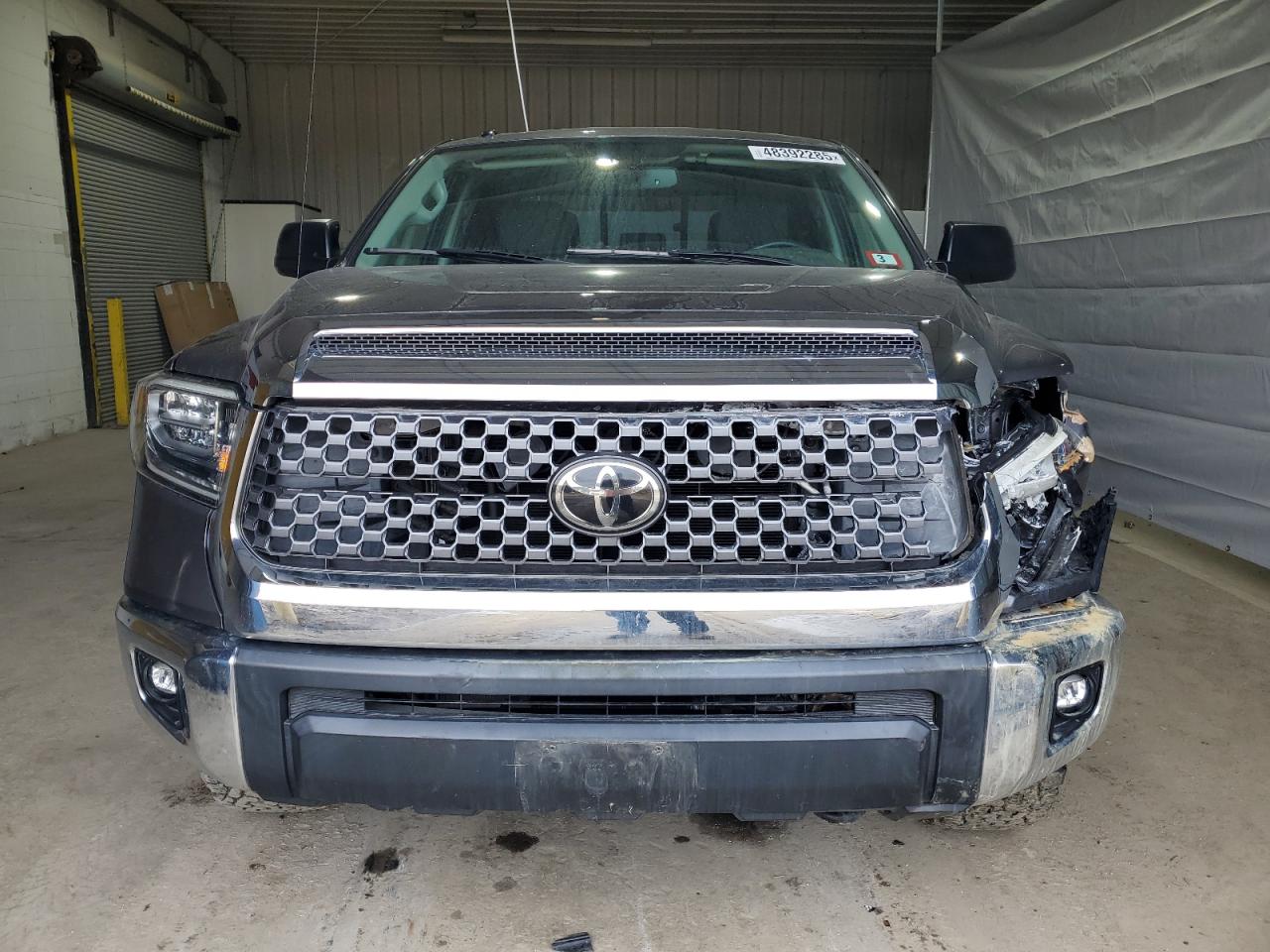 2018 Toyota Tundra - Image 5