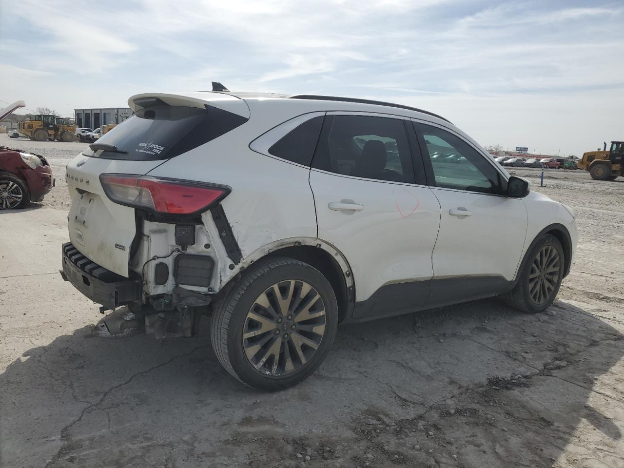 2020 Ford Escape - Image 3