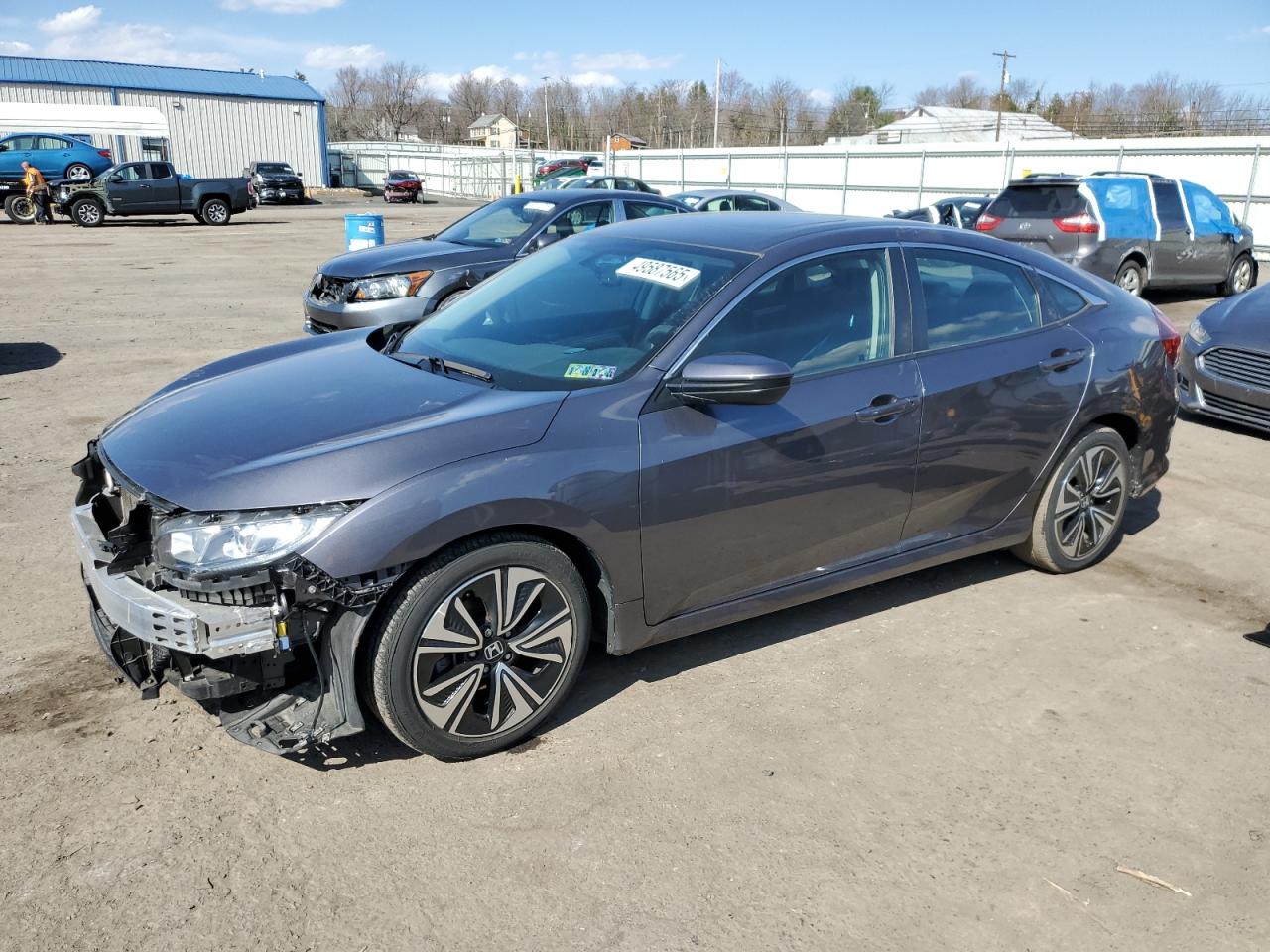2HGFC1F74HH658800 HONDA CIVIC 2017