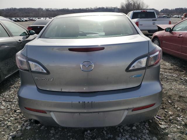  MAZDA 3 2013 Srebrny