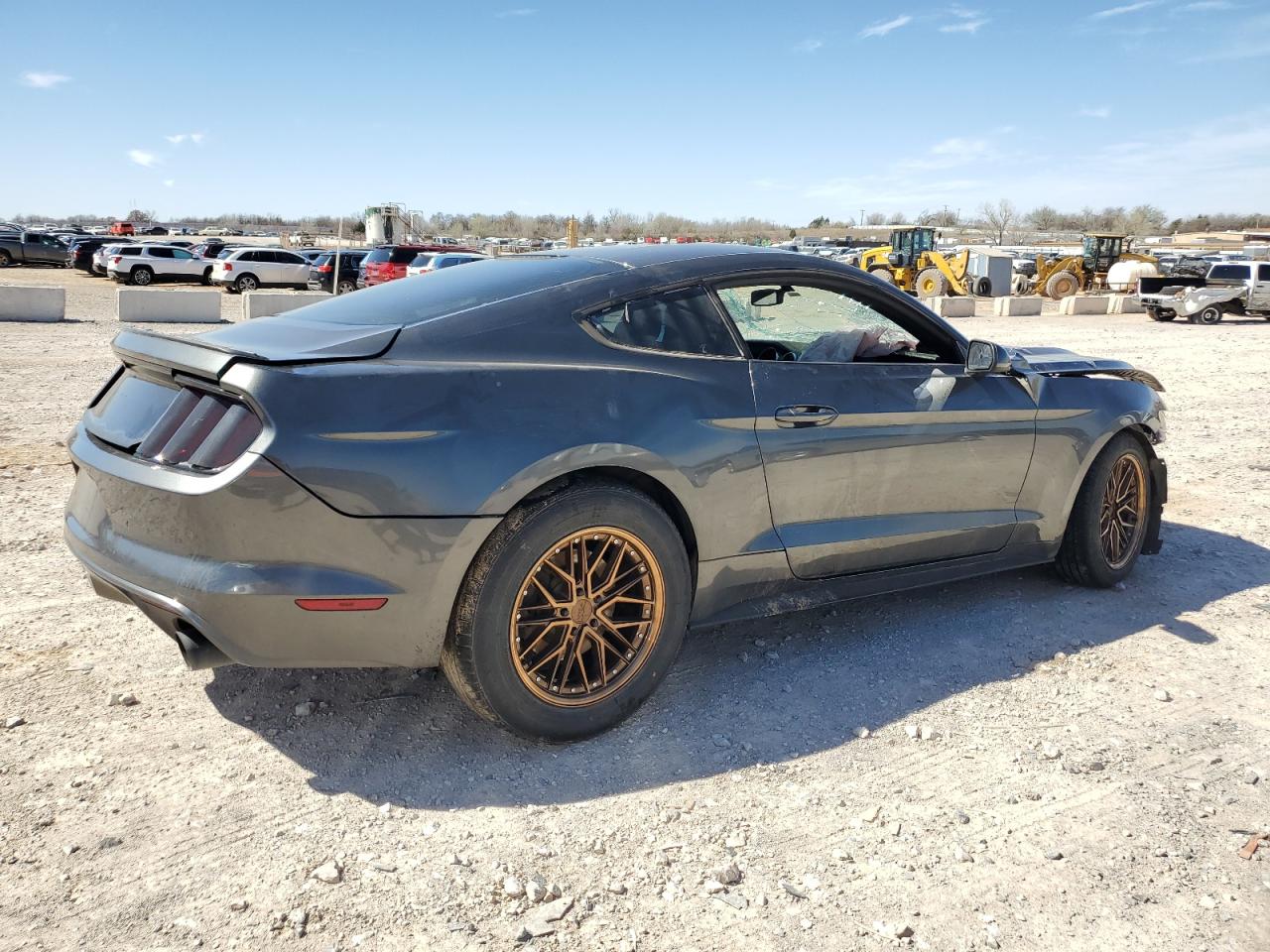 2015 Ford Mustang - Image 3