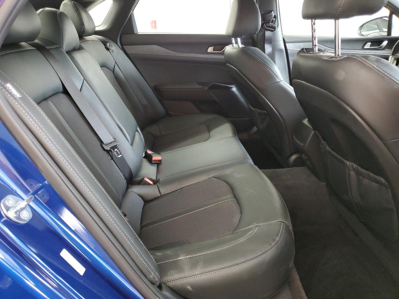 2024 Kia K5 - Image 10