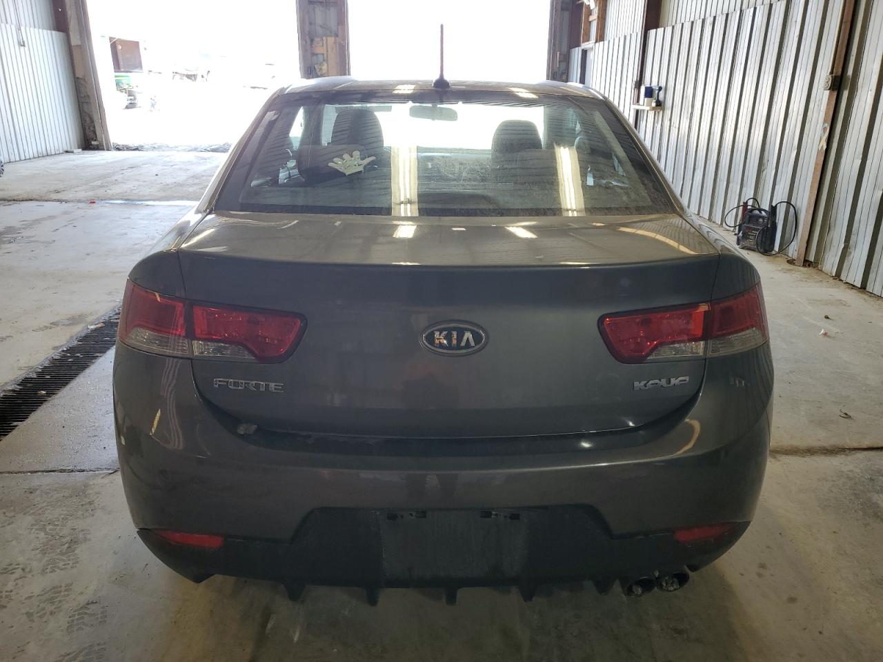 2013 Kia Forte - Image 6