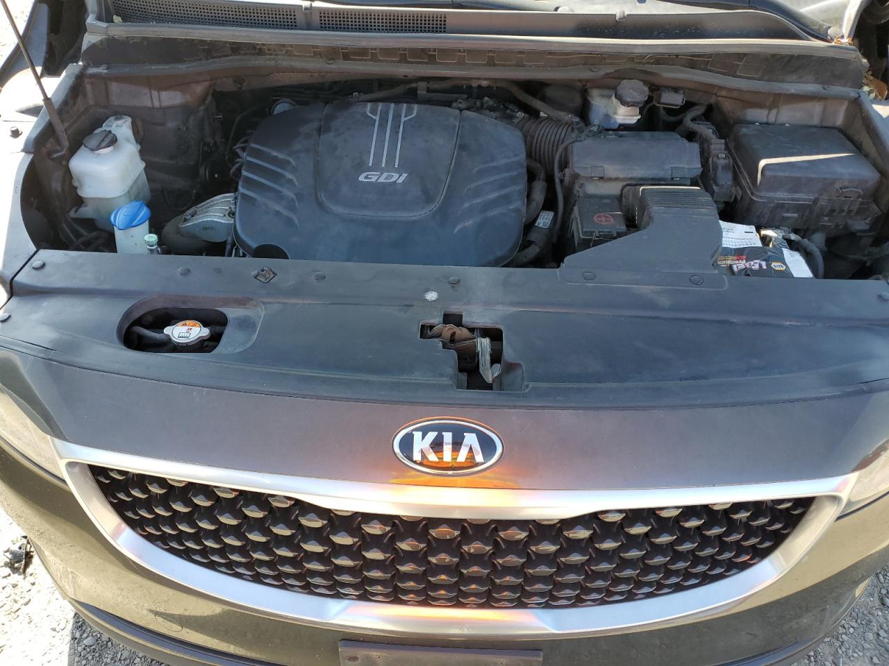 2016 Kia Sedona - Image 12