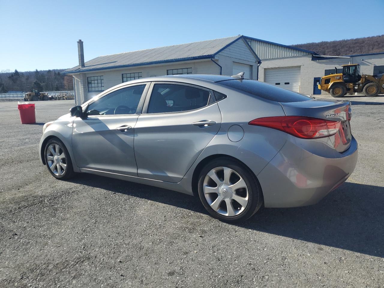 2012 Hyundai Elantra - Image 2