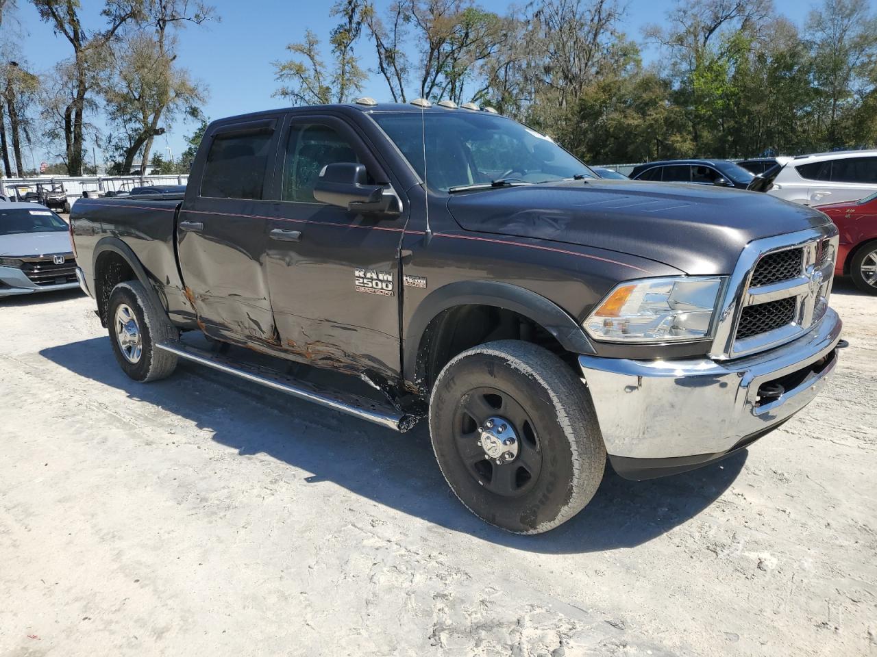 2017 RAM 2500 - Image 4