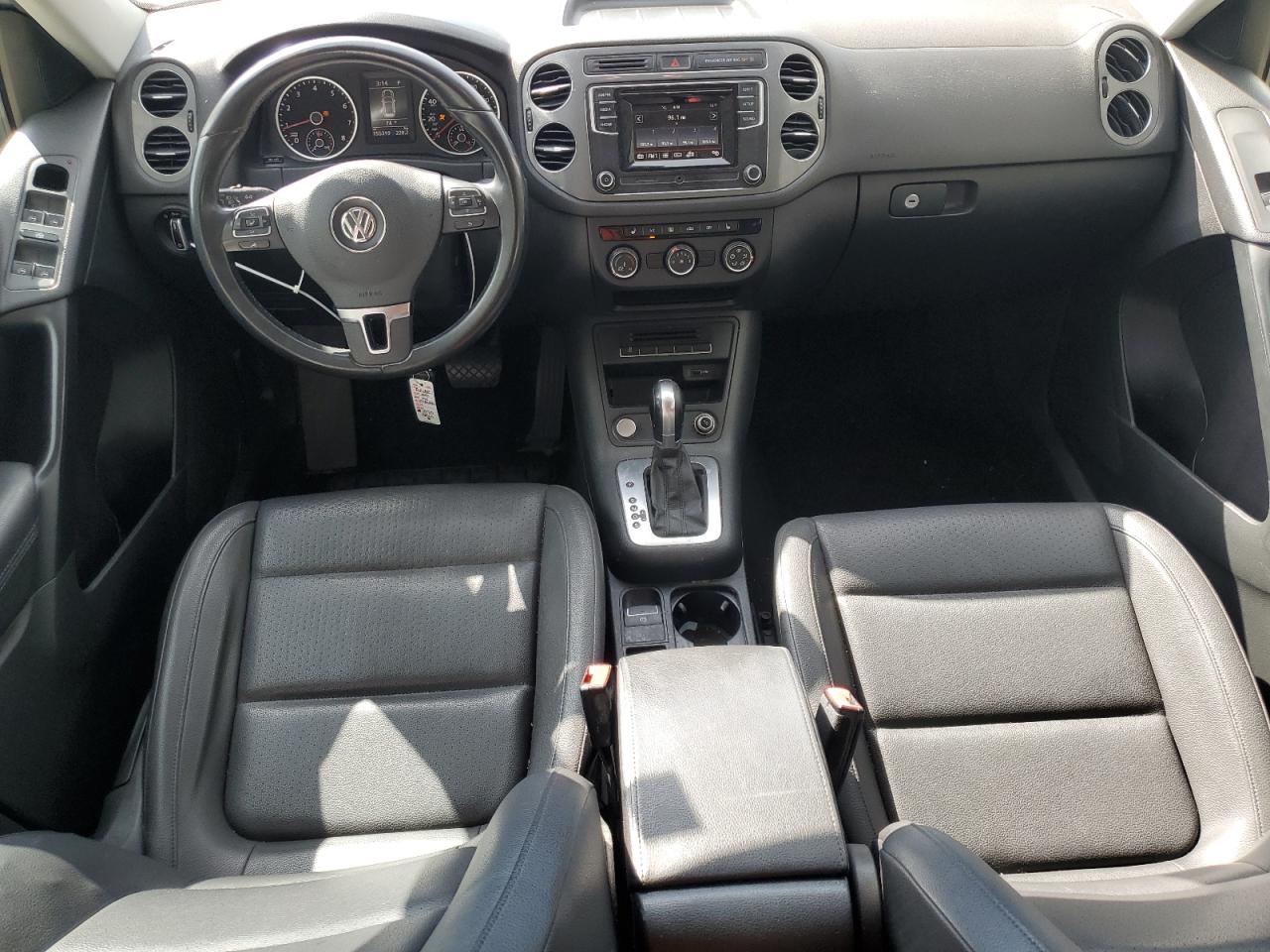 2016 Volkswagen Tiguan - Image 8