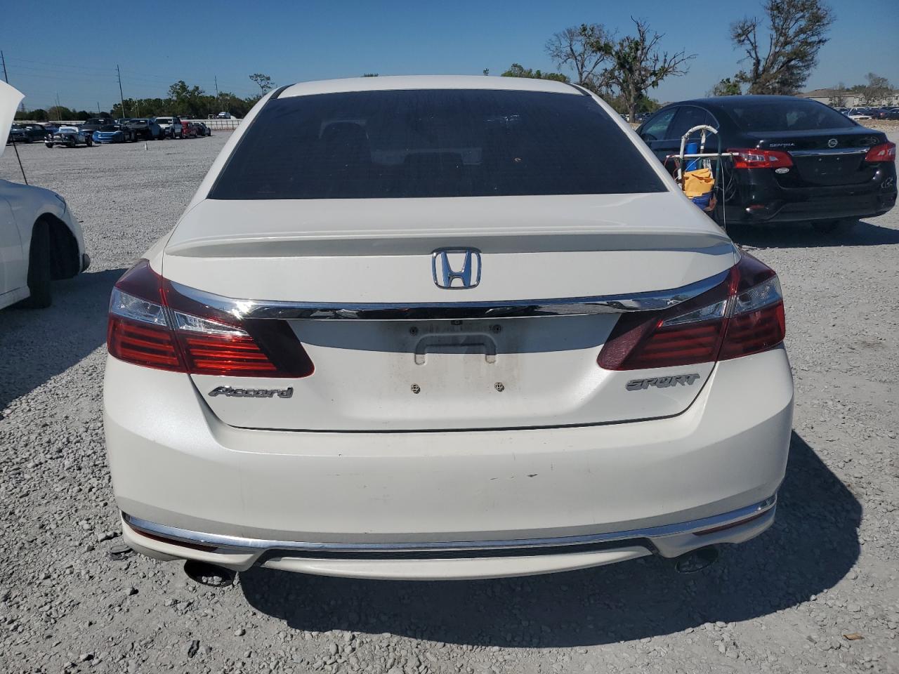 2016 Honda Accord - Image 6