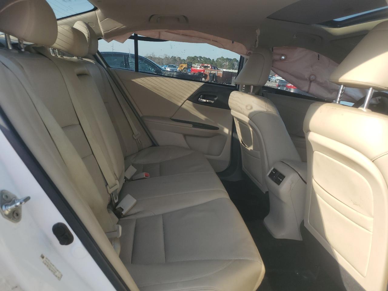 2013 Honda Accord - Image 10