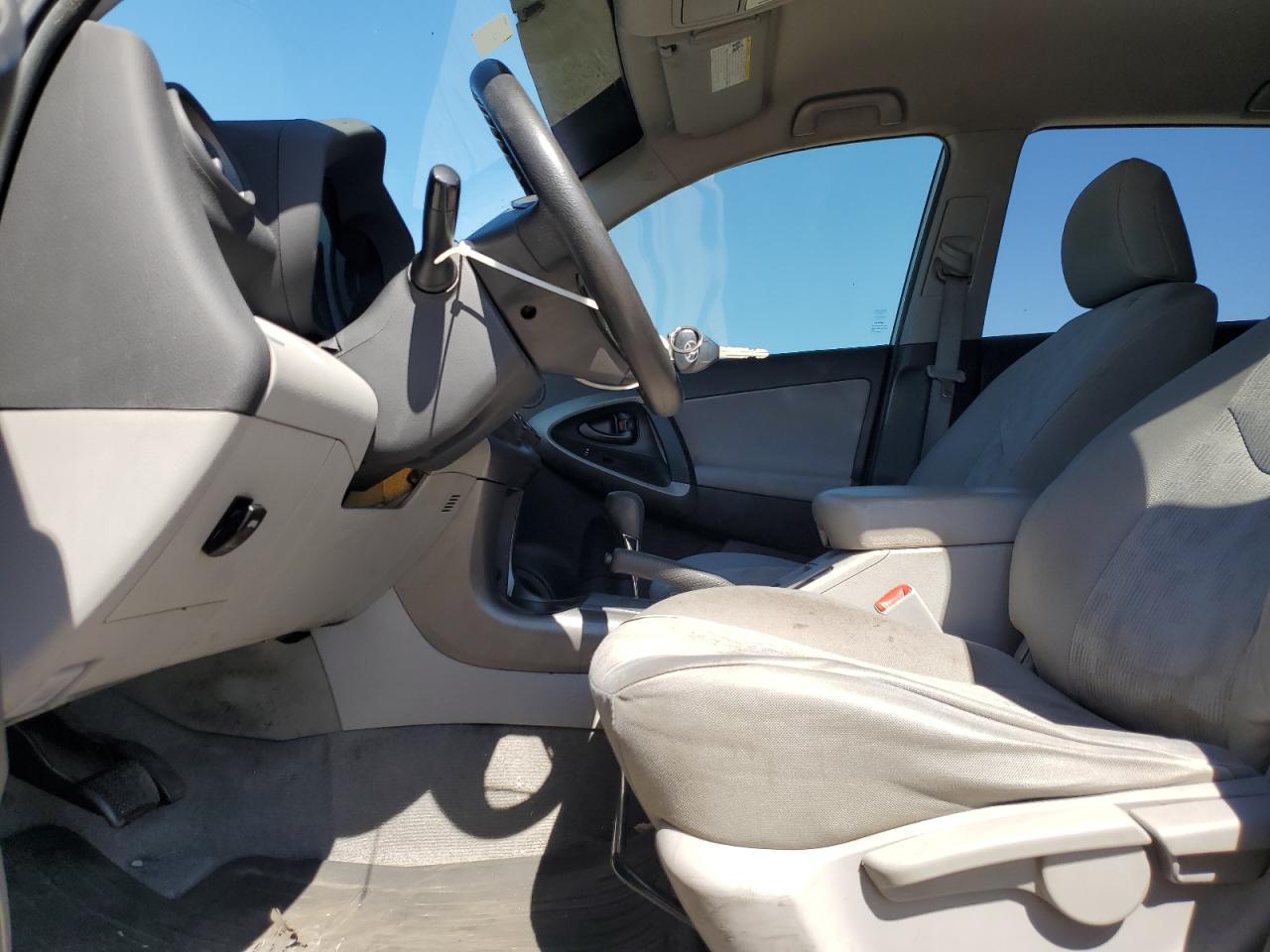 2012 Toyota RAV 4 - Image 7