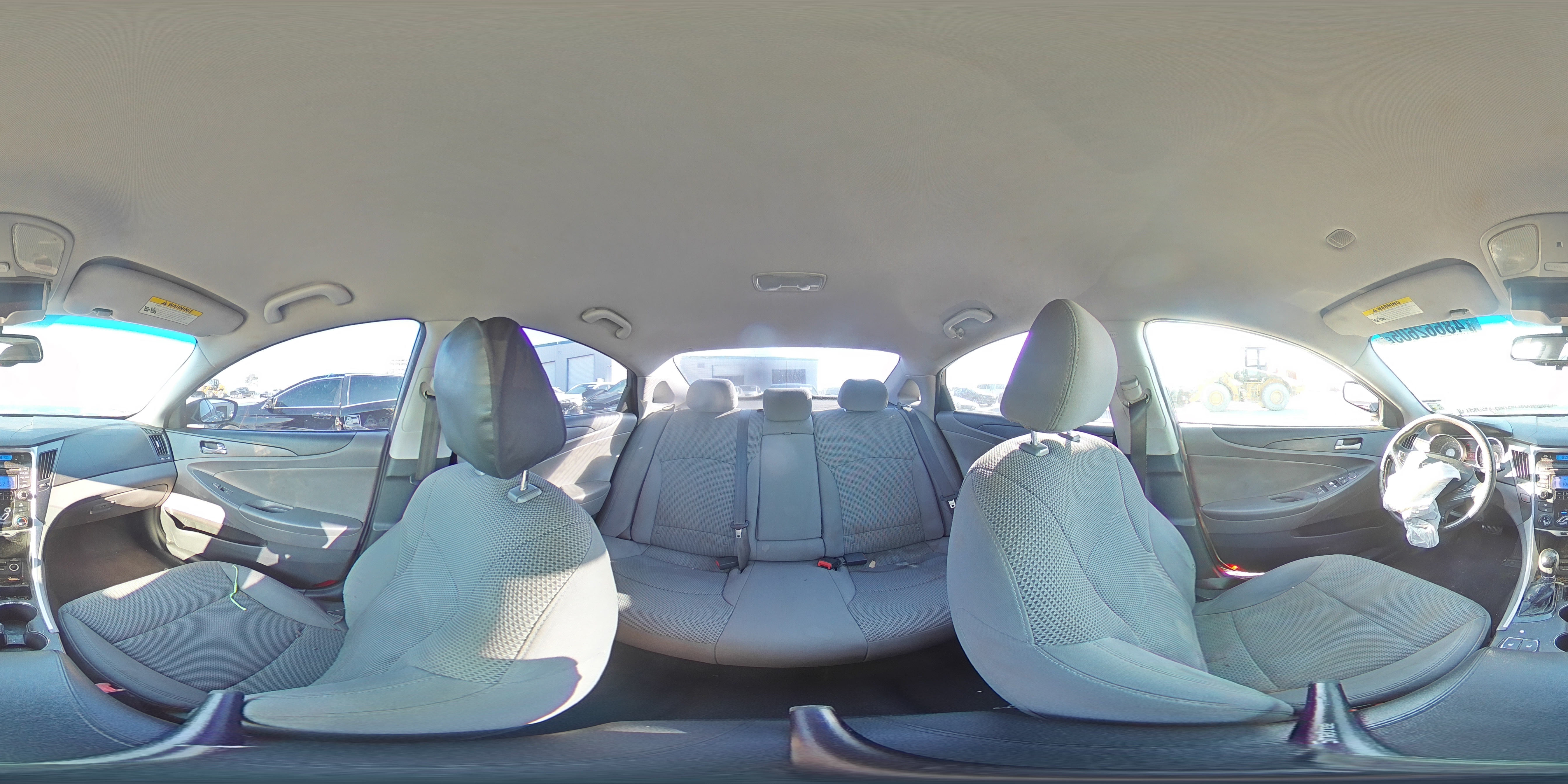 2013 Hyundai Sonata - Image 14