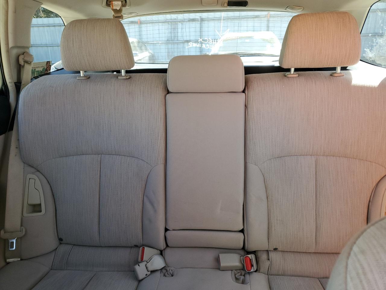 2013 Subaru Outback - Image 10