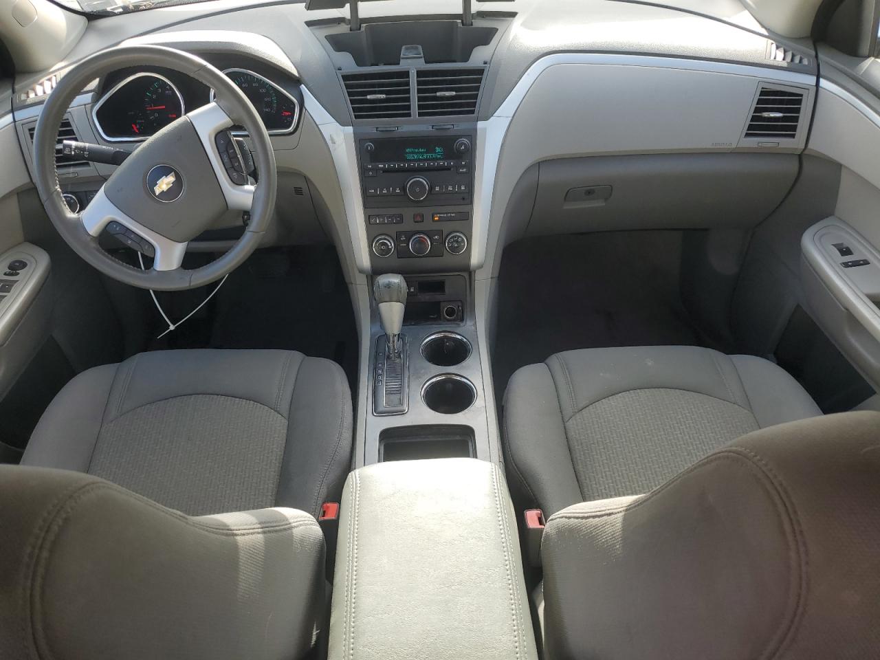 2012 Chevrolet Traverse - Image 8