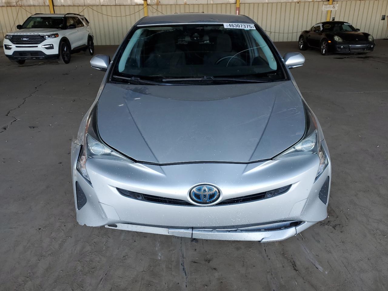 2017 Toyota Prius - Image 5