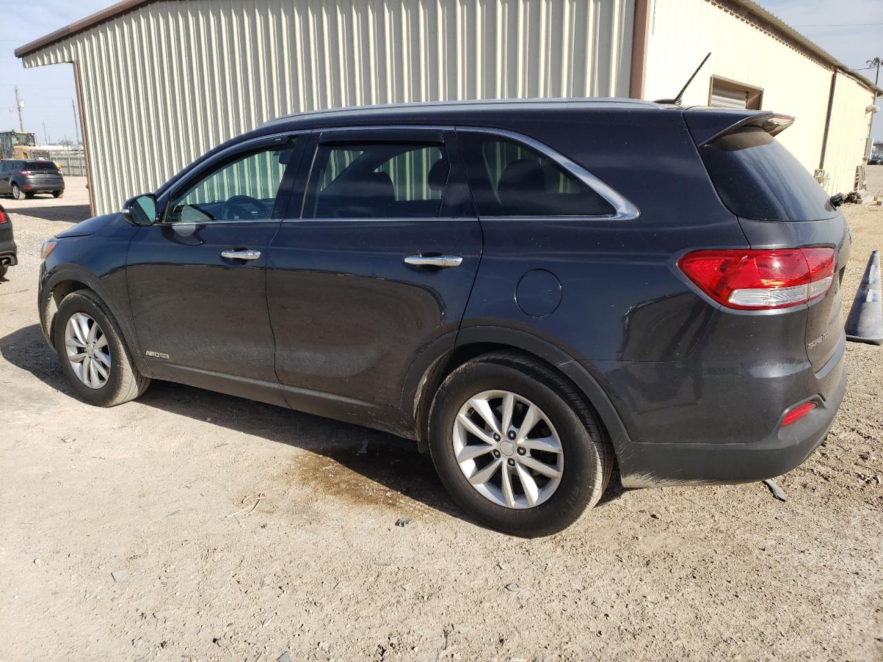 2018 Kia Sorento - Image 2
