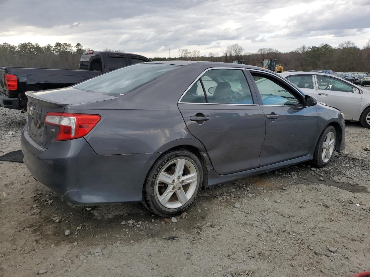 2014 Toyota Camry - Image 3